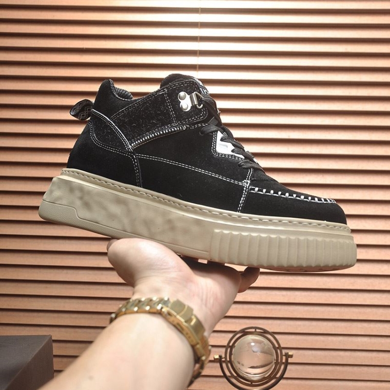 UGG Casual Shoes